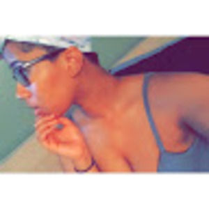 Meet your Posher, Carla